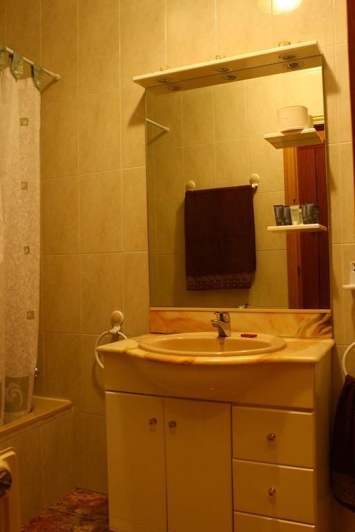 Residencial Los Robles Arroyo Frio Pokoj fotografie